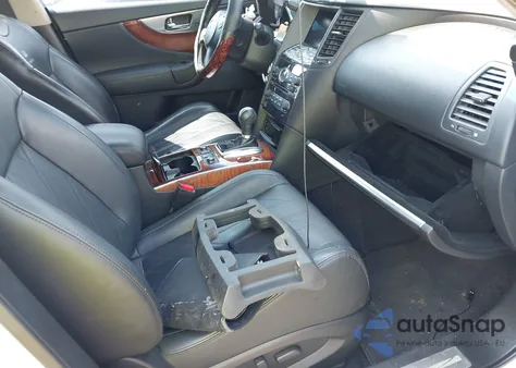 2011 Infiniti Fx35 z USA, uszkodzony, nr VIN JN8AS1MW6BM141173